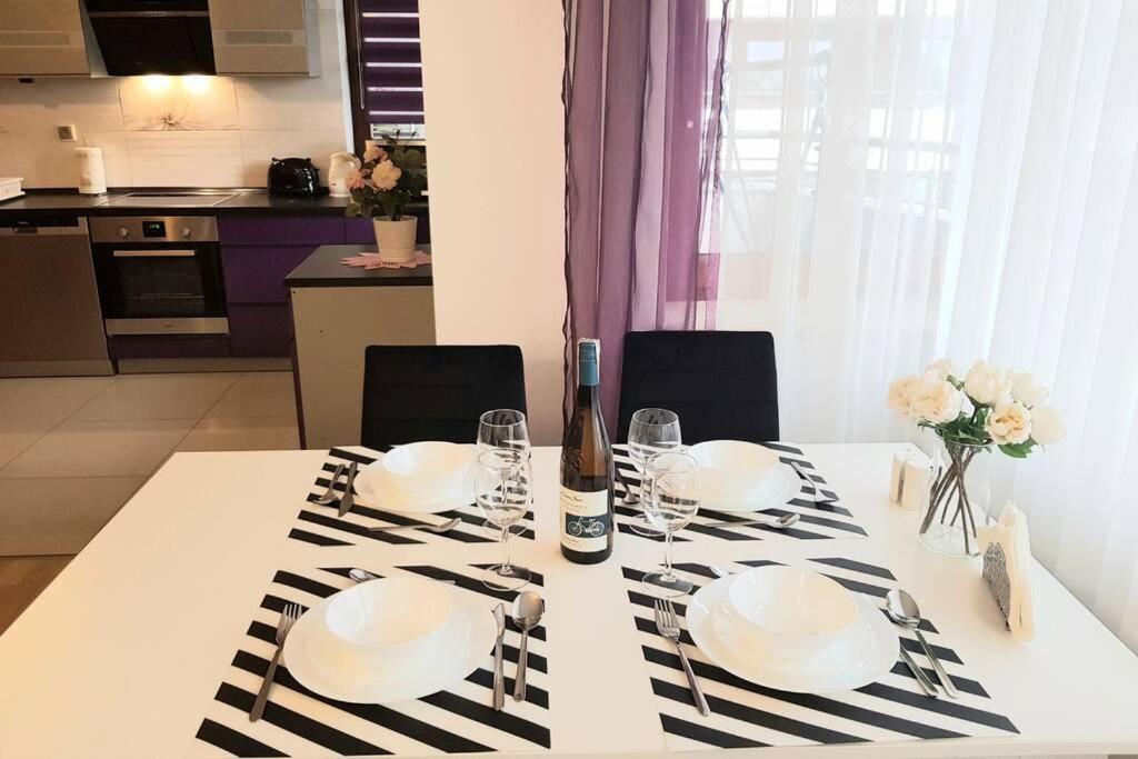 Luxury Kings Residence 50M2 2 Pok. Downtown Dobrego Pasterza Piekny Krakau Exterior foto
