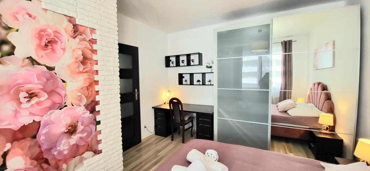 Luxury Kings Residence 50M2 2 Pok. Downtown Dobrego Pasterza Piekny Krakau Exterior foto
